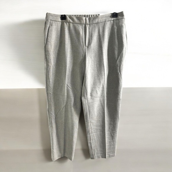NWT Old Navy Women's Straight Leg Pull On Light Gray Dress Pants Size 10 - Picture 1 of 5